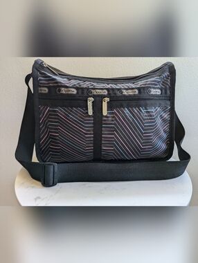 LeSportsac Deluxe Everyday Bag with Pink & Blue Chevron Stripes